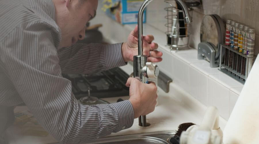 Local tankless water heater installation in Haslett, MI